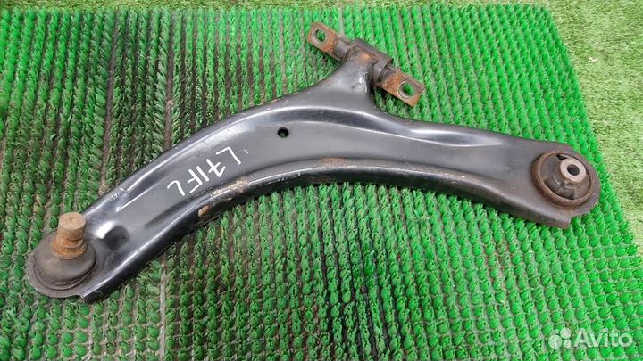 Рычаг передний левый нижний Nissan Qashqai J10 20