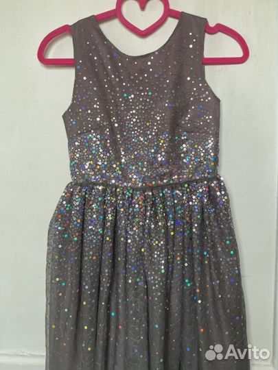Платье для девочки в пайетках праздничное 128-134