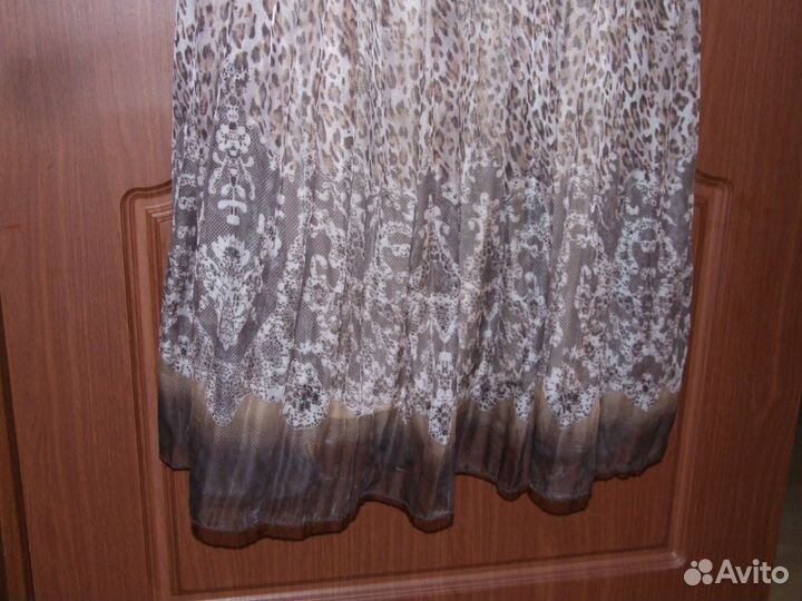 Платье нарядное, р.46-48