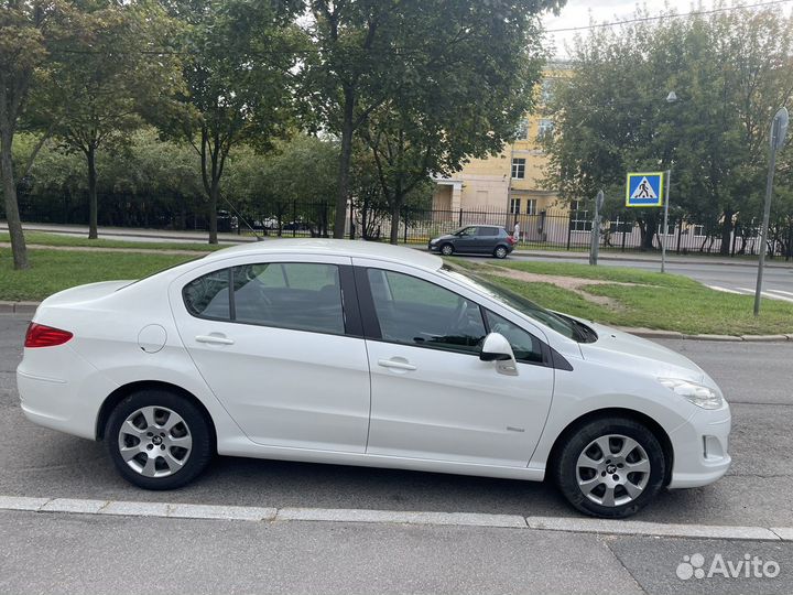 Peugeot 408 1.6 AT, 2014, 130 700 км