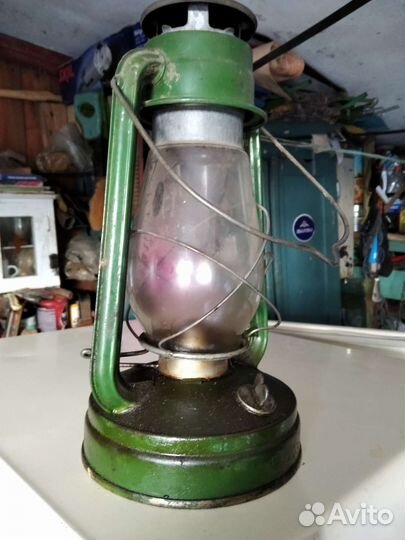 Лампа керосиновая