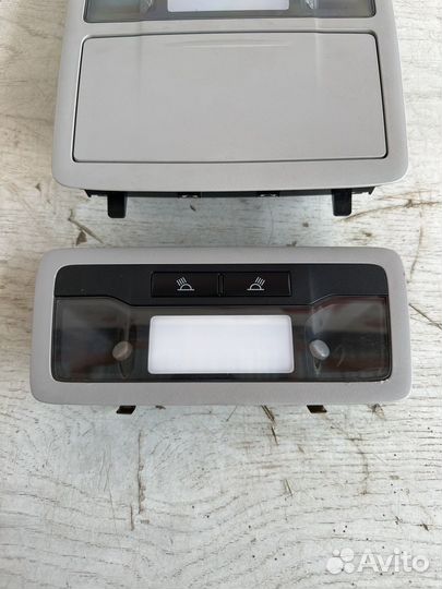 Lexus RX4 Плафон