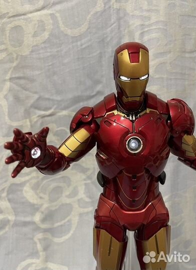 Hot Toys Iron Man 2 Mark IV 1/6 Scale