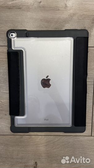 iPad Pro 12.9-inch 1st generation Wi-Fi + Cellular