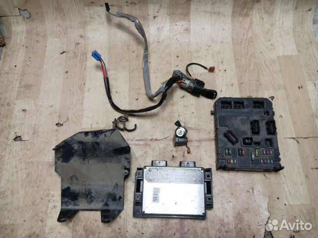 Блок управления двигателем эбу Citroen Berlingo