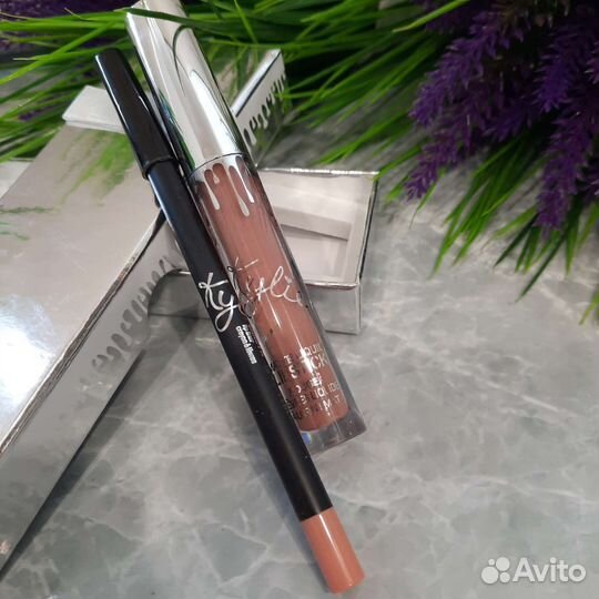 Набор помада + карандаш Kylie