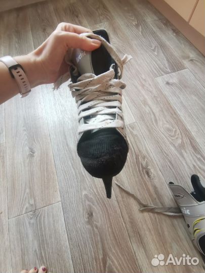 Коньки хоккейные 34 размер