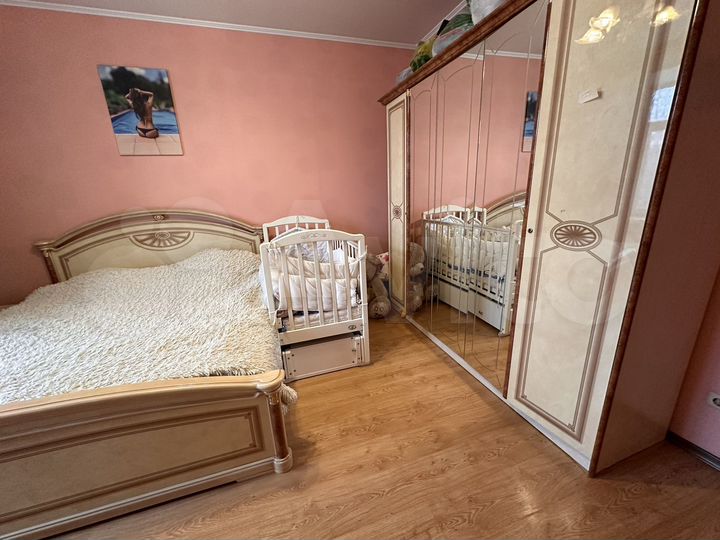 3-к. квартира, 80 м², 3/5 эт.