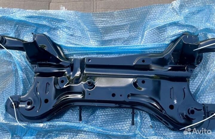 Подрамник Hyundai Getz дорестайлинг