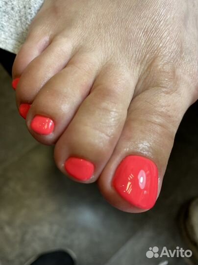 Маникюр, педикюр