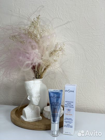 Крем для лица с spf50 levissime
