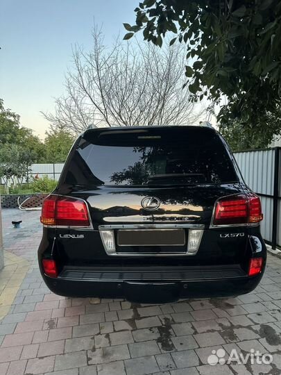 Lexus LX 5.7 AT, 2008, 266 540 км
