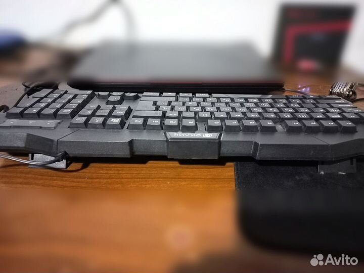 Игровая клавиатура Оклик 757G madness