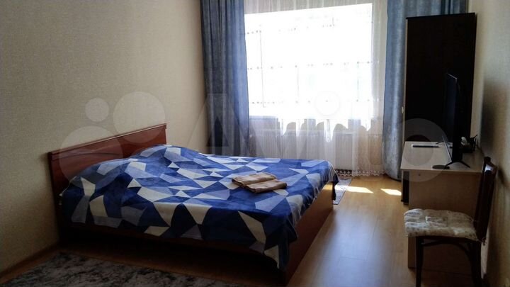 1-к. квартира, 42 м², 8/10 эт.