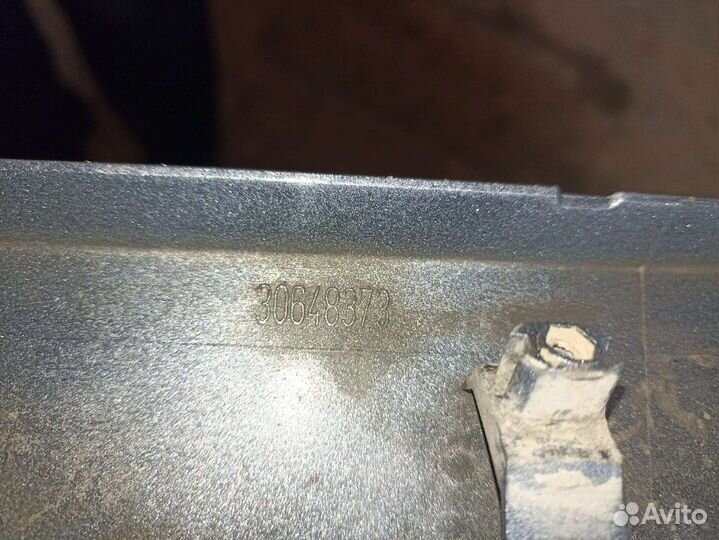 Молдинги, бархотки дверей Volvo S60