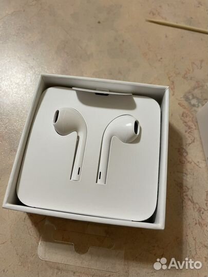 Наушники apple earpods