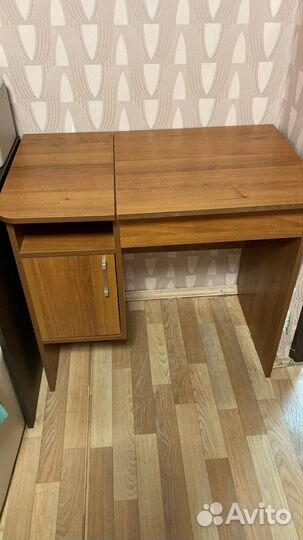 Туалетный столик для девочки