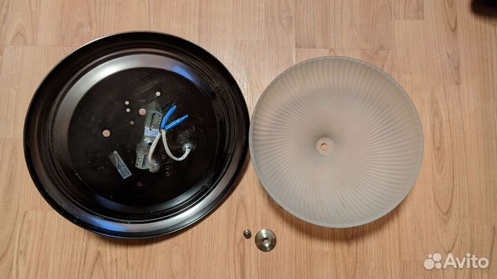 Светильник потолочный