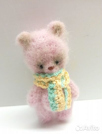 Вязанный медвежонок амигуруми ручная работа