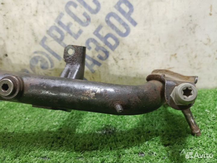 Патрубок системы охлаждения Audi A4 B6 седан 2.0