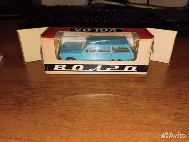 Волга газ 24-02 СССР редкие цвет