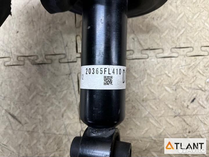 Стойка задняя правая subaru impreza