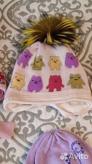 Фирменные шапки для девочки 48 50