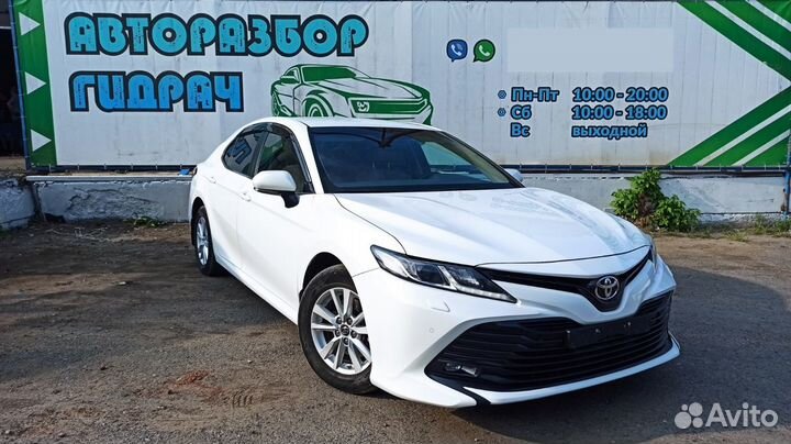 Пластик салонный Toyota Camry 70