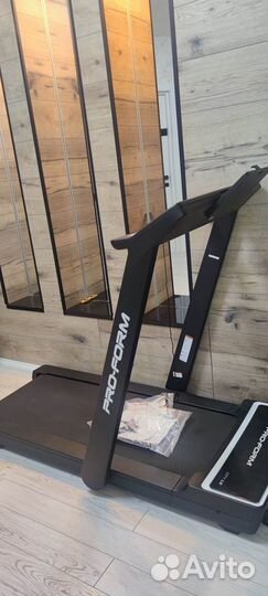 Продам беговую дорожку PRO-form