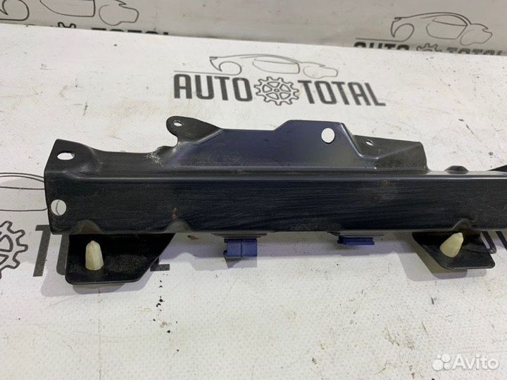 Кронштейн бампера задний Bmw 745 E65 N62B44 2004