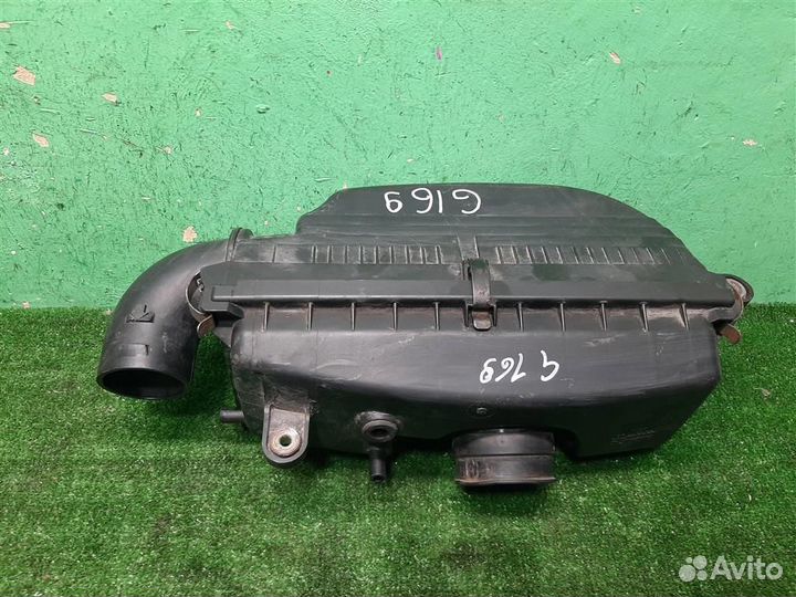 Корпус воздушного фильтра Subaru Forester SG/S11