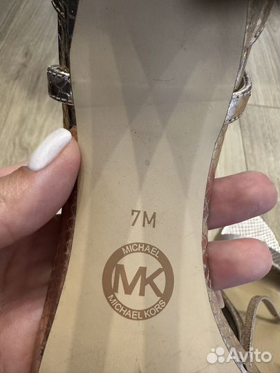 Michael kors босоножки 37