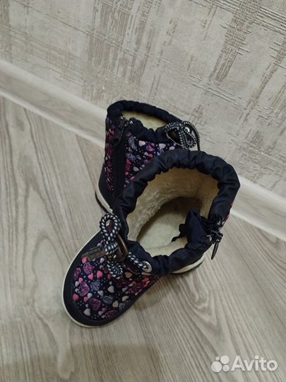 Продам детские дутыши