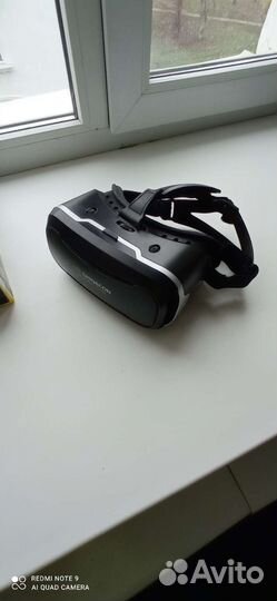 Очки виртуальной реальности для смартфона