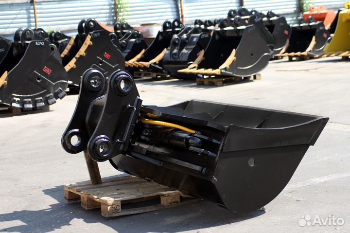 Планировочный ковш для экскаватора Hitachi ZX200