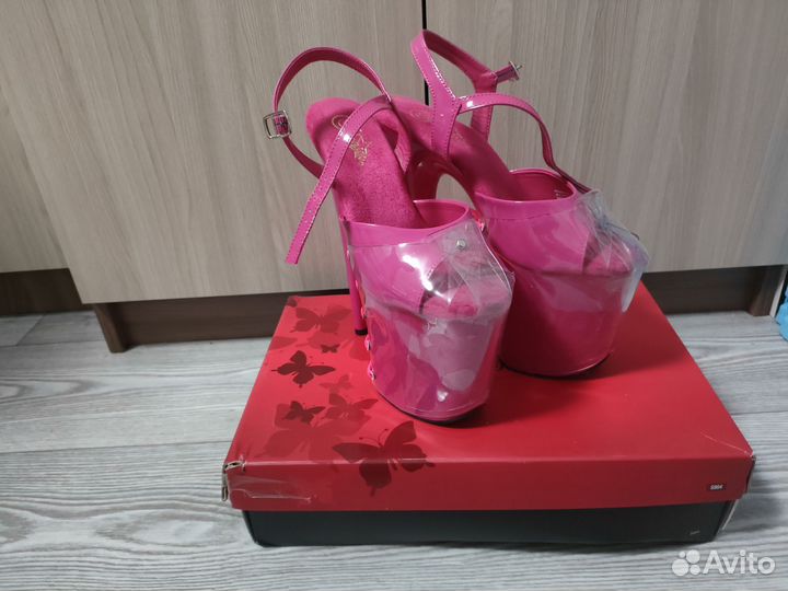 Стрипы pleaser 39 тройки