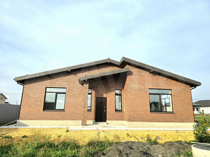 Коттедж 118 м² на участке 6 сот.