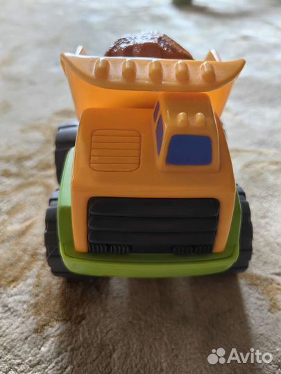 Игрушка грузовик