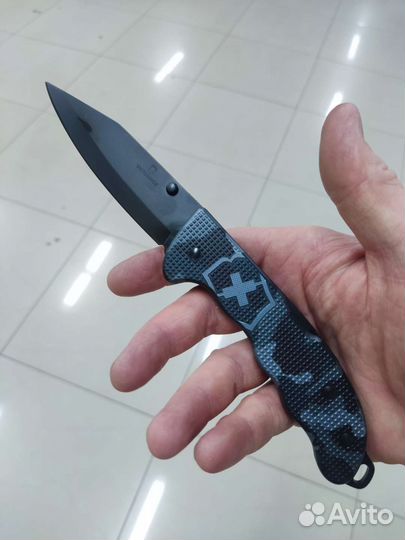 Victorinox Evoke BSH Alox Navy 0.9425.ds222