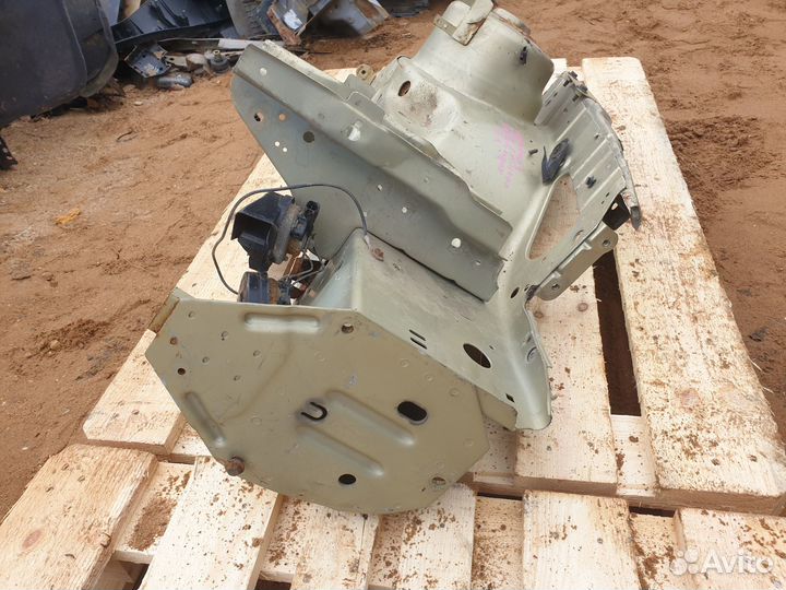 Лонжерон передний левый Ford Mondeo III Мондео 3