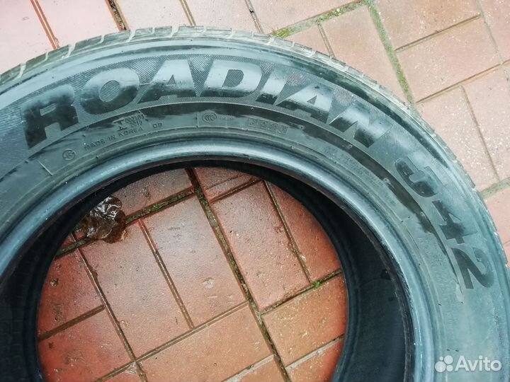 Nexen Roadian 542