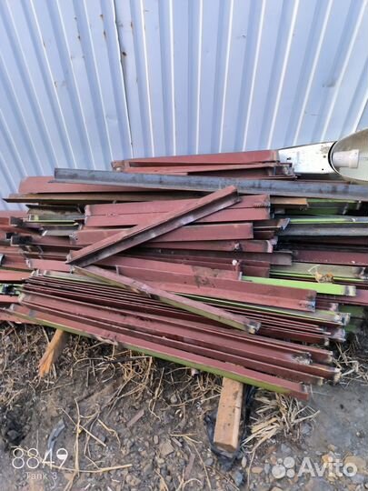 Уголки железные 50*50 4 мм.игрушки