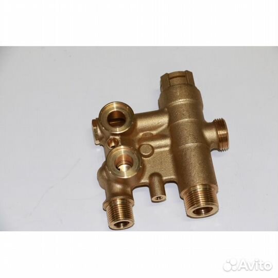 Трехходовой клапан для газовых котлов Baxi (Бакси)