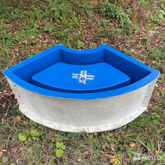 Пластиковая форма для производства иделий из бетон