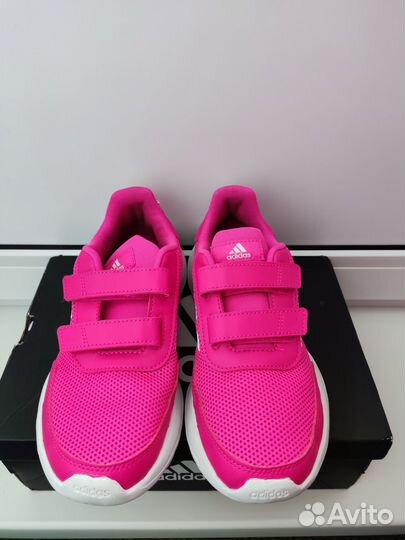 Кроссовки adidas 35