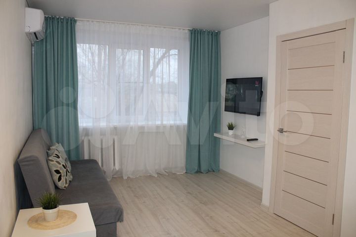 2-к. квартира, 43 м², 2/5 эт.