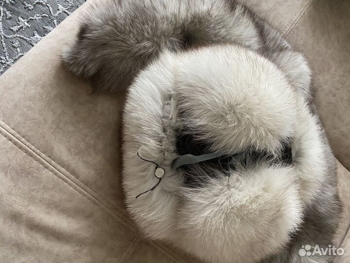 Меховая шапка и воротник песец