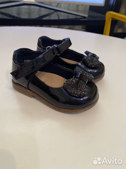 Туфли для девочки 20