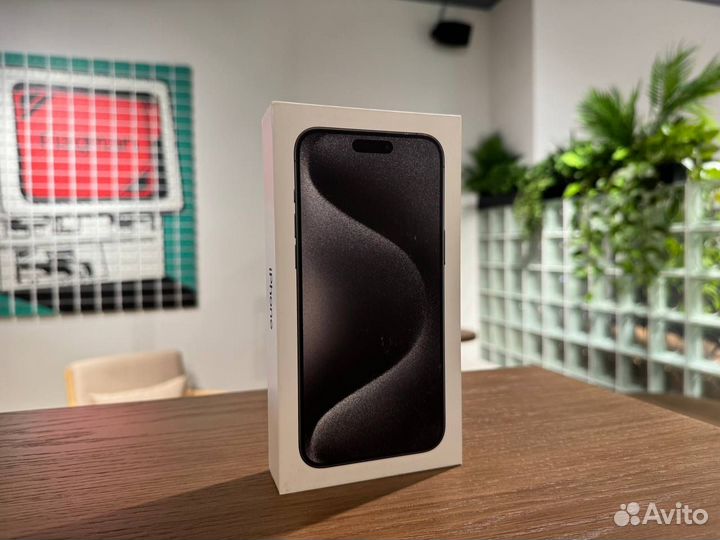 iPhone 15 Pro Max, 256 ГБ