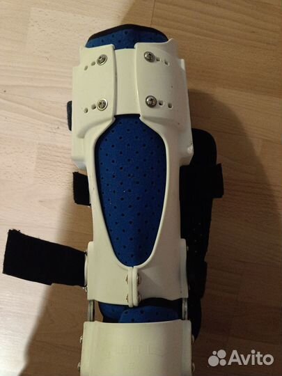 Ортез на голеностопный сустав